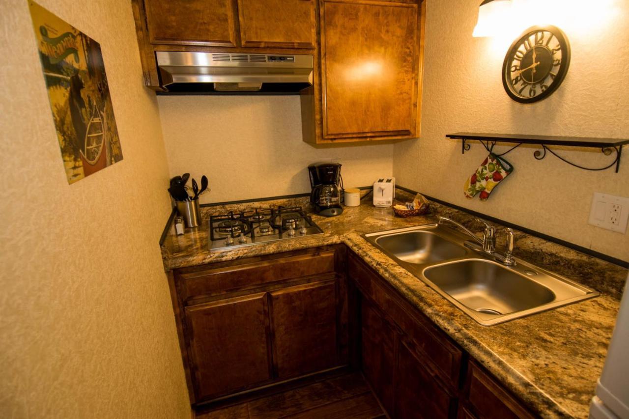 Hotel Hillcrest 4*